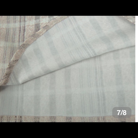 Checked v-neck relaxed fit buttoned shirt in Elastane and rayon-XXL. - Picture 4 of 4